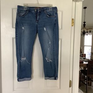 Distressed crop jeans